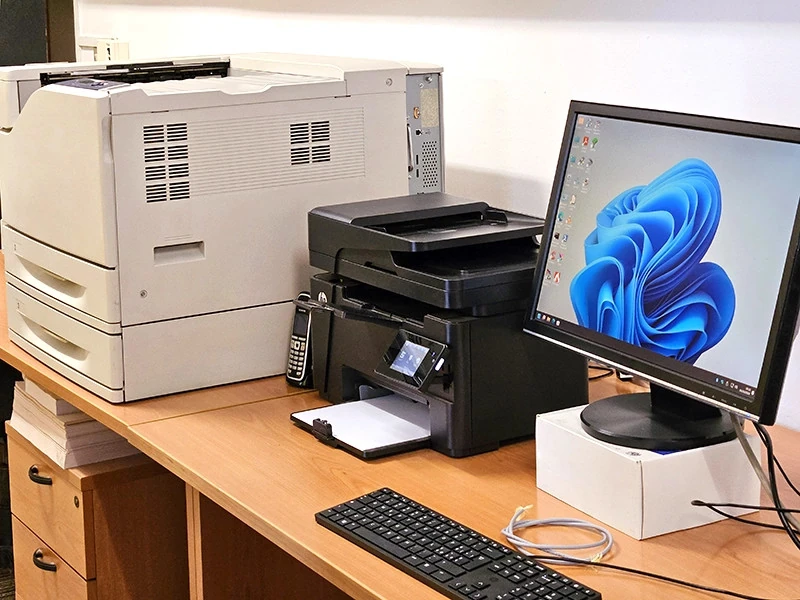 Installazione periferiche, router, stampanti, monitor